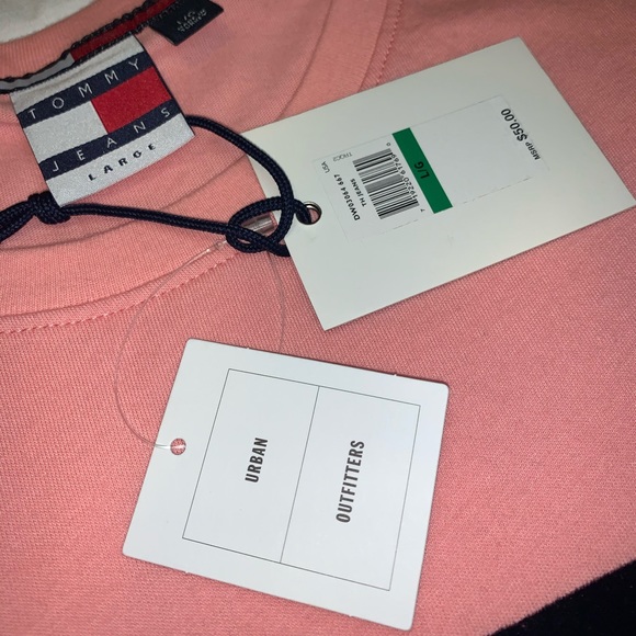 Tommy Hilfiger Top - Picture 3 of 3